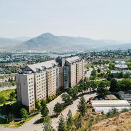Residence & Conference Centre - Kamloops, hotel en Kamloops