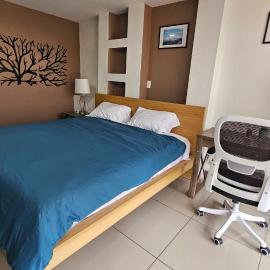 S04 SUITE KING Premium TEC CEM con Cocineta WiFi Balcón Parking Terraza, viešbutis Meksike