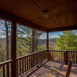 HappiNest- Hot Tub, Fire Pit, Mountain Views