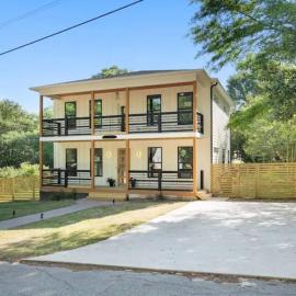 Mystic Falls Downtown Modern Farmhouse, hotel a Covington