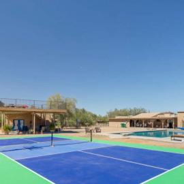 Oro Valley Guest House with Roof Top Views, hotel i Oro Valley