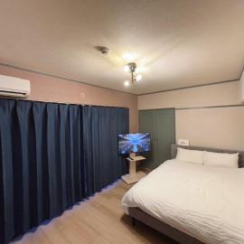 Rafore Building 26, Room 305
