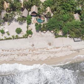 Casa Iwana Tayrona Suites Deluxe Playa y AC, хотел в Guachaca