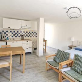 Studio Mont' #Terrasse, hotel v destinácii Royat