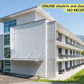 Anstatthotel Goldau - self-check-in, hótel í Goldau