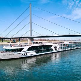 VIVA RIVERSIDE Messe Düsseldorf โรงแรมในดุสเซลดอร์ฟ
