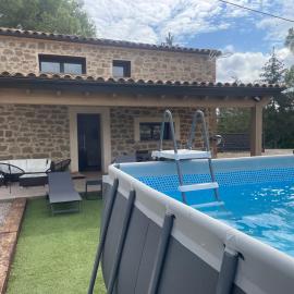 Cabana Blanca Turisme Rural, hotel Solsonában