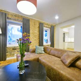Domillion old town duplex 14ppl free parking L4D