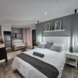 Stylish Self-Catering Suites at Ferndale House, Hotel in Port Alfred