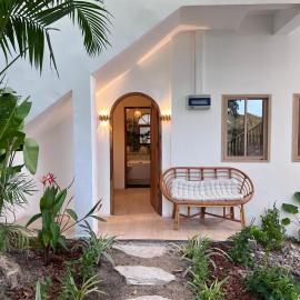 v17 Villa Rivine, hotel v mestu Ko Phangan