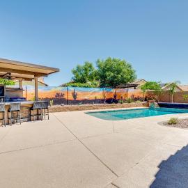 Cookout Ready! San Tan Valley Gem w/ Resort Perks, hotel a Magma