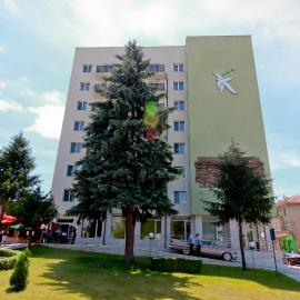 Kolhida Complex, hotel in Elkhovo