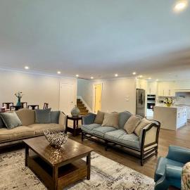Luxury 4BR Retreat with Pool, Piano, Spa & Games, hotel a Mississauga