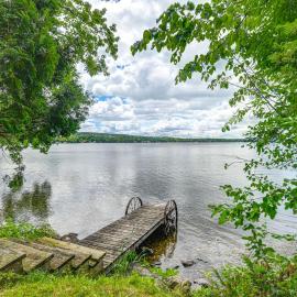 Viesnīca Glamping Getaway at Lake Carmi Cabin! pilsētā Franklin