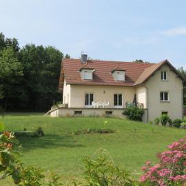 L'Aintemporel - Gîte calme 4 personnes, hotel u gradu 'Pont-du-Navoy'
