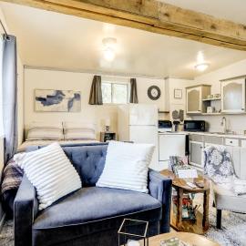 Fish, Boat & Hike: Norfork Lake Studio Near Marina, hotel v destinaci Mountain Home