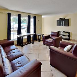 Put-in-Bay Poolview Condo #3, hotel in Put-in-Bay