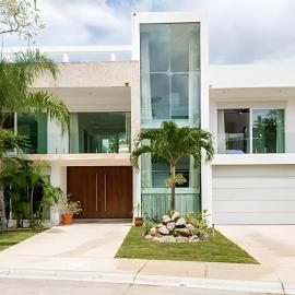 Villa Deluxe SlowLiving Tulum CountryClub Golf PGA, hotell sihtkohas Akumal