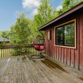 2-Bedroom Cottage #2 - Sand Bay, hotel a Dillon