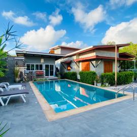 Thawat Villa Boutique Resort, hotel i Koh Lanta