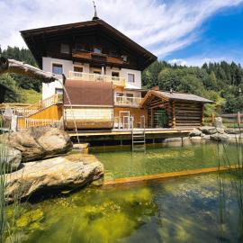 Farmhouse in Bramberg with Natural Pond, Hotel in Dorf
