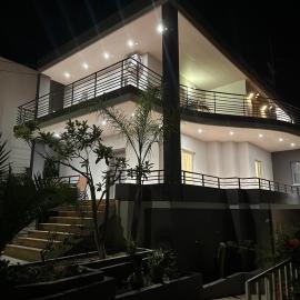 Casa Ansia Luxury Living 50m from the Beach، فندق في ستالوس