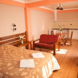 Comodo Estudio Matrimonial centro Sucre