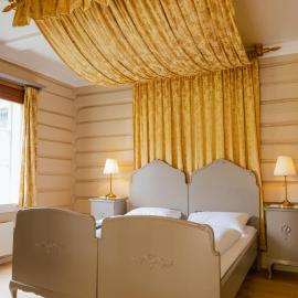 Røisheim Hotel & Skysstasjon, מלון בלום