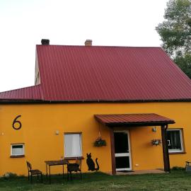 Haus 6 am Fluß, hotel in Witnica