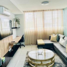 Stylish Comfortable 2 bedroom apartment in the Heart of Windhoek