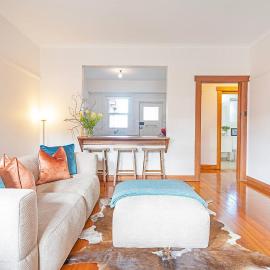 'Braelands by the Beach' Sun-kissed Sandy Bay Escape, hotel in Sandy Bay