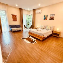 Lucia’s Place, hotel din Tanauan
