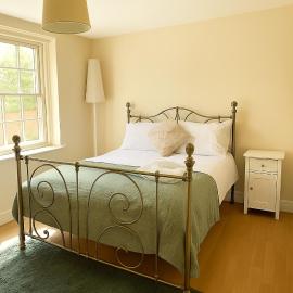 2 bed Town Apartment, hotel a Shifnal