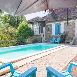 Le Clos des Poncétys - gîte de charme avec piscine dans les vignes de Bourgogne