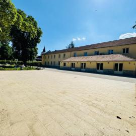 Le parc d'eden, מלון בVilleneuve-sous-Dammartin