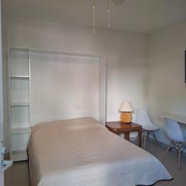 Milenio III B&B – hotel w mieście Querétaro
