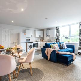 KGV Stays Millbrook Executive Smart Corporate Apartment with Excellent City Links