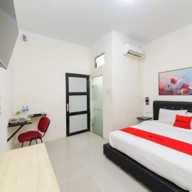 RedDoorz Near RSUD Embung Fatimah Batam, Hotel in Batam Center
