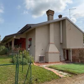 Casa Vacanza L'oasi, hotel u gradu 'Salzano'