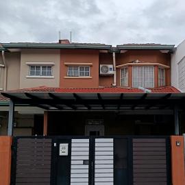 Macchiato Homestay - Musslim Homestay, hotel i Klang