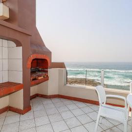La Crete Sands 5, hotelli kohteessa Uvongo Beach