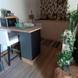 Cabane cozzi dépendance à la ferme avec jacuzzi, hotel a Plouzané