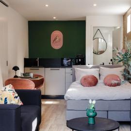 Guesthouse de Leeuwerik、Haastrechtのホテル