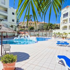 Mona Golf - South Tenerife - Aircon, private parking with heated pool