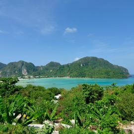 Sea View Bungalow, hótel á Phi Phi-eyjum
