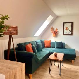 Moderne Ferienwohnung mit Balkon & WLAN - zentral, ξενοδοχείο σε Bad Wunnenberg