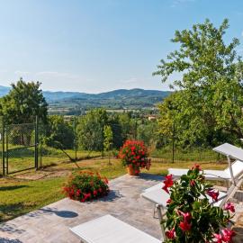 Countryside Home in Arezzo with Pool