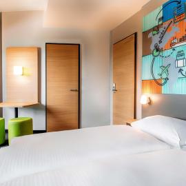 B&B Hotel Stuttgart-Neckarhafen, hotel Stuttgartban