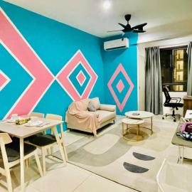 Tropical Home1BedRoomHorizonSuitesSunsuriaCitySepang KLIAWi-lFiNetflixFree Parking, hotel in Kampong Mungkah