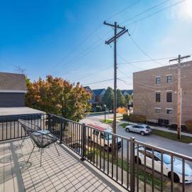 New Luxe Reno Hot Tub n Roof Top Terrace